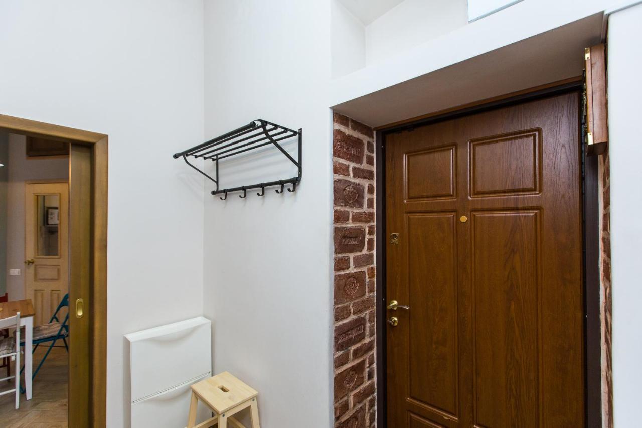 Light And Spacious Apartment On Gazova Str Lwów Zewnętrze zdjęcie