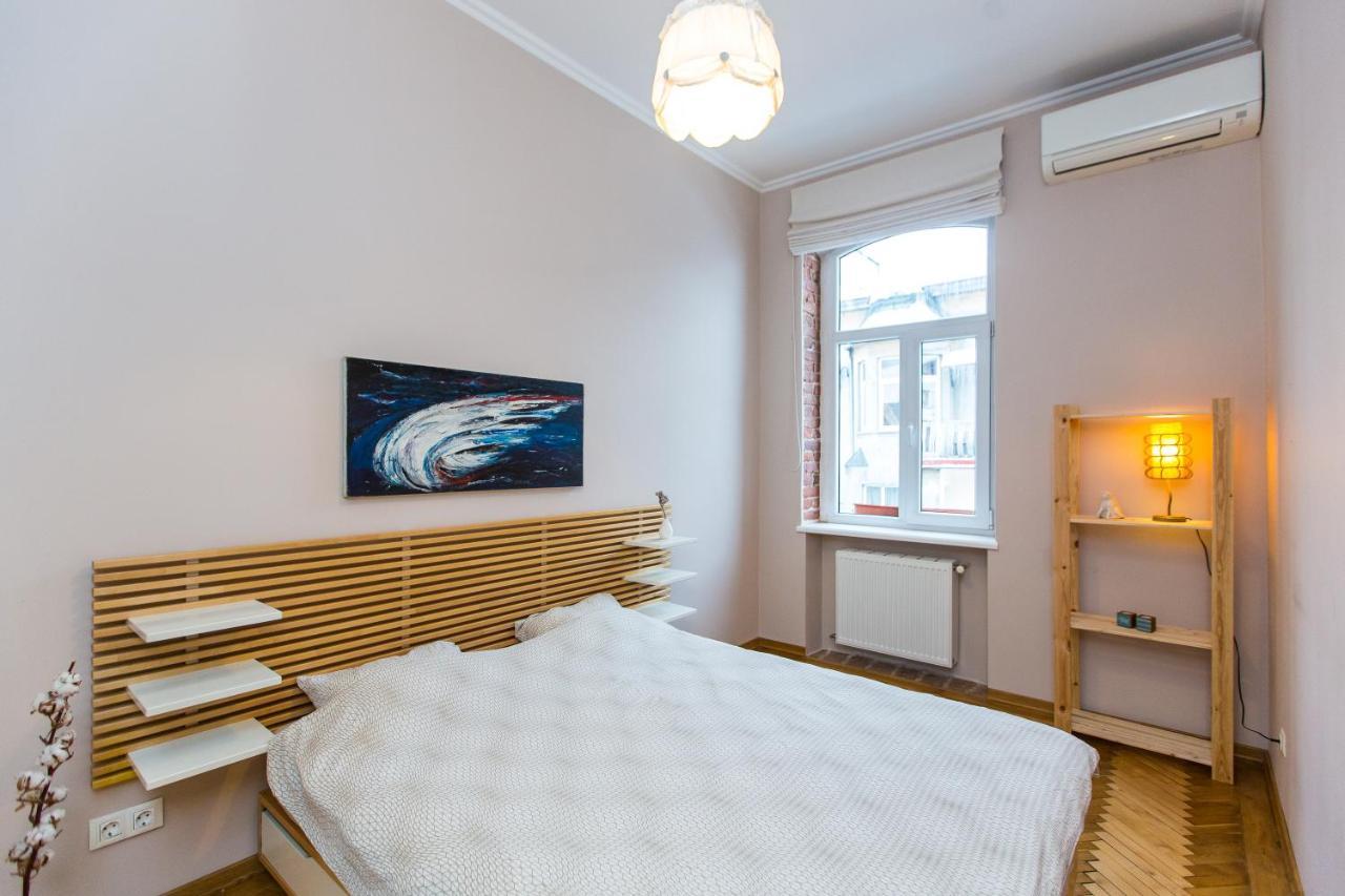 Light And Spacious Apartment On Gazova Str Lwów Zewnętrze zdjęcie
