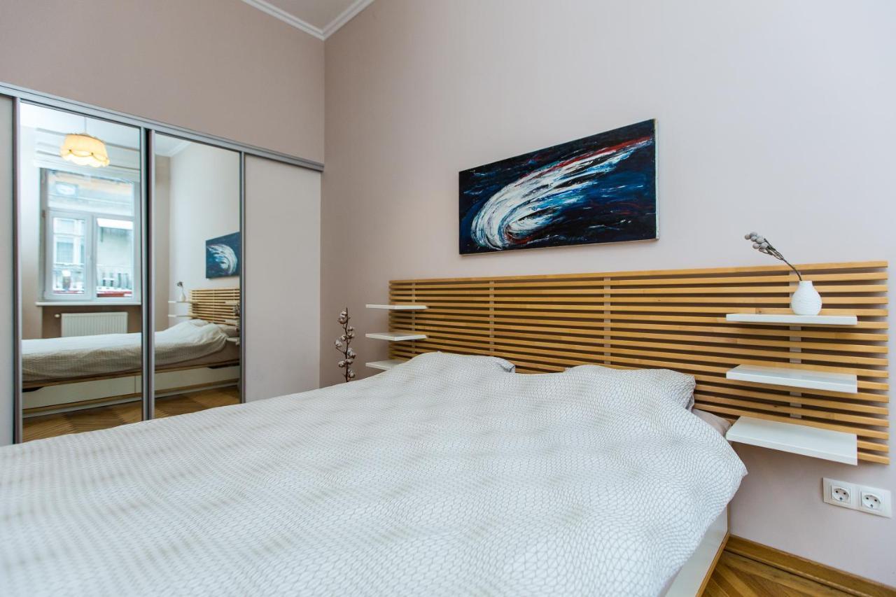 Light And Spacious Apartment On Gazova Str Lwów Zewnętrze zdjęcie